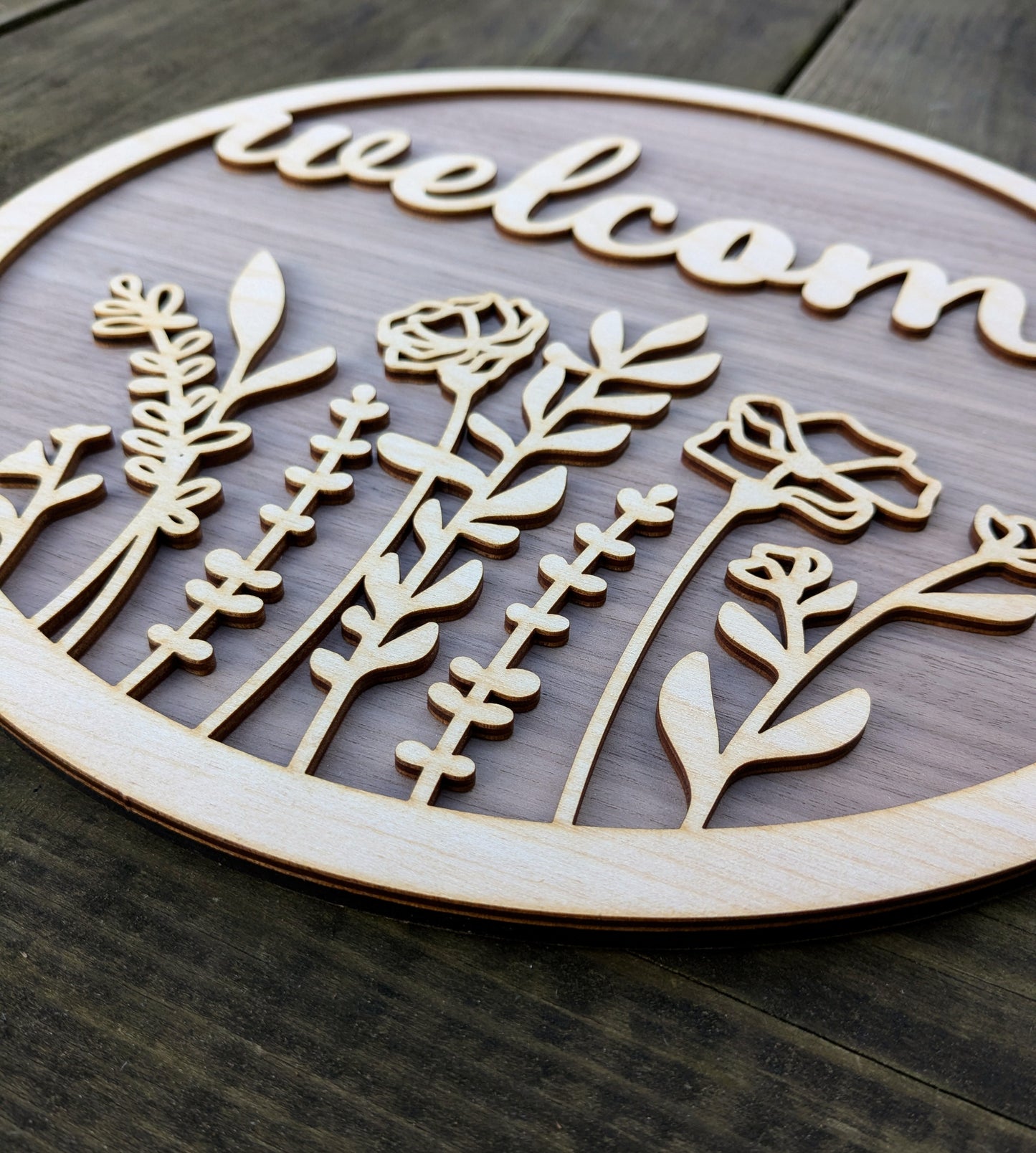 Round Welcome Sign with Wildflowers Digital Download, SVG and other file types for Laser Cutting