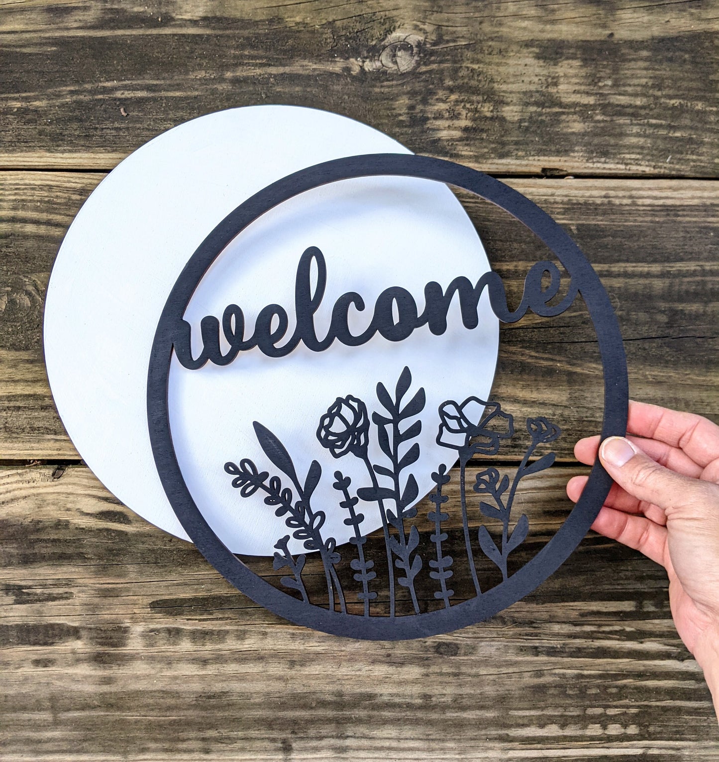 Round Welcome Sign with Wildflowers Digital Download, SVG and other file types for Laser Cutting