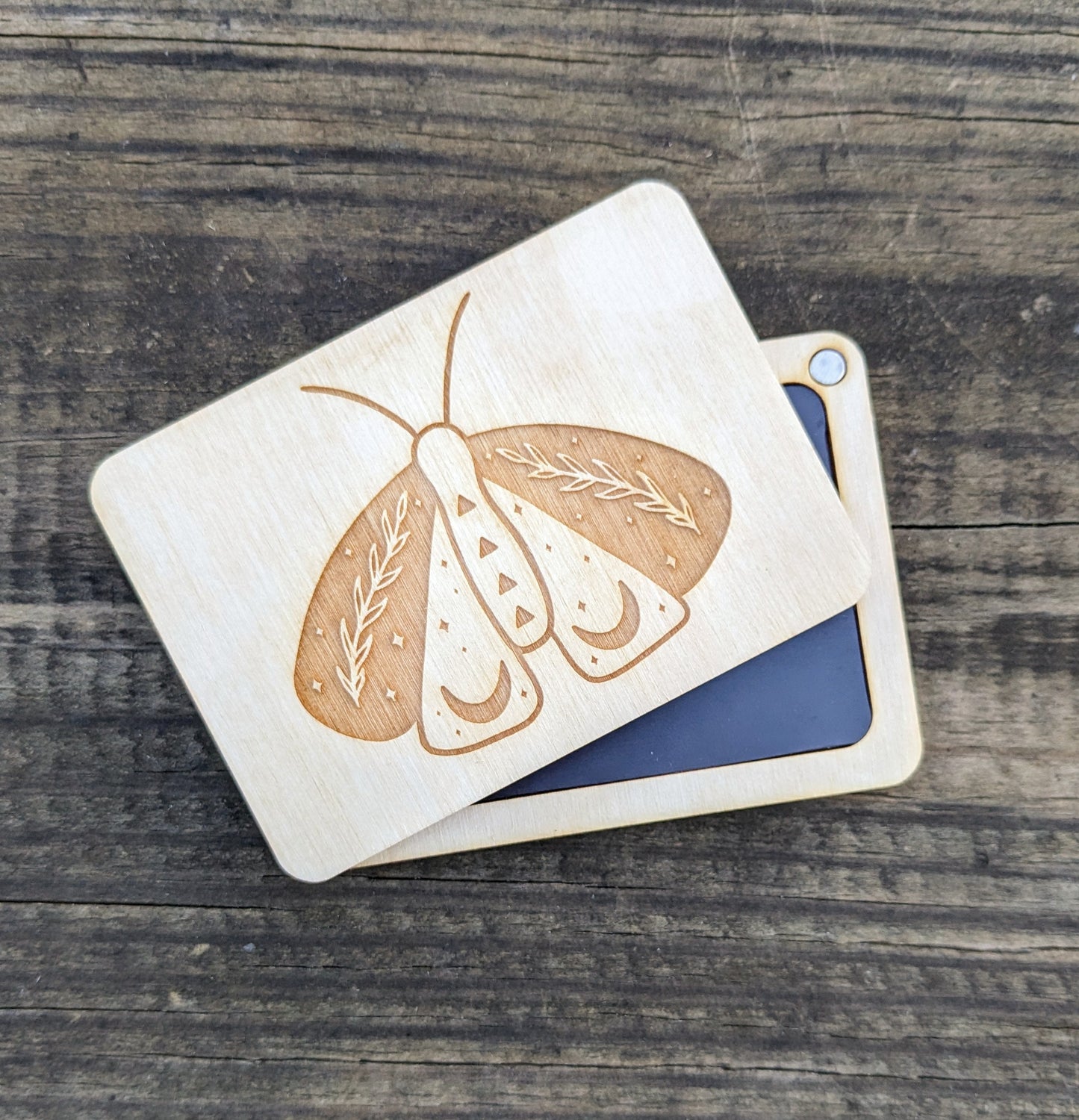 Wooden Needle Holder, Laser Engraved Moon Phase Moth Magnetic Needle Minder