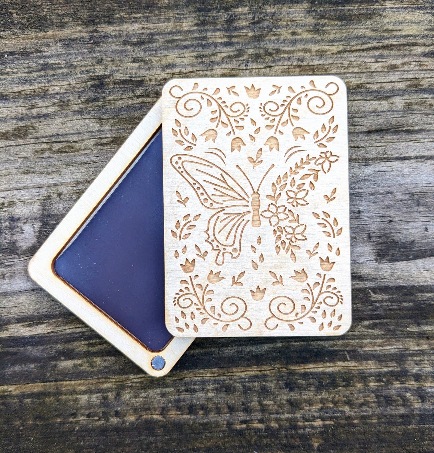 Wooden Needle Case, Laser Engraved Butterfly Magnetic Needle Minder