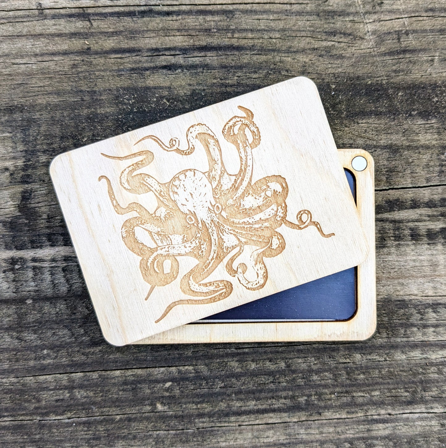 Wooden Needle Case, Laser Engraved Octopus Magnetic Needle Holder