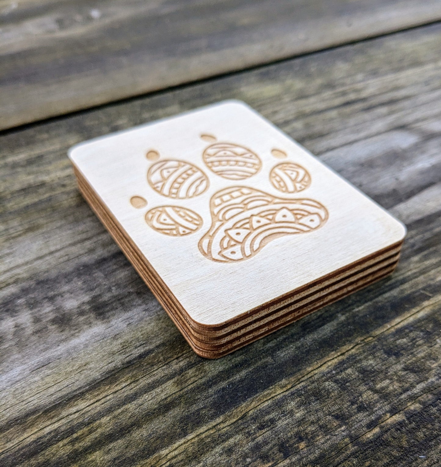 Wooden Needle Case, Laser Engraved Mandala Paw Print Magnetic Needle Minder