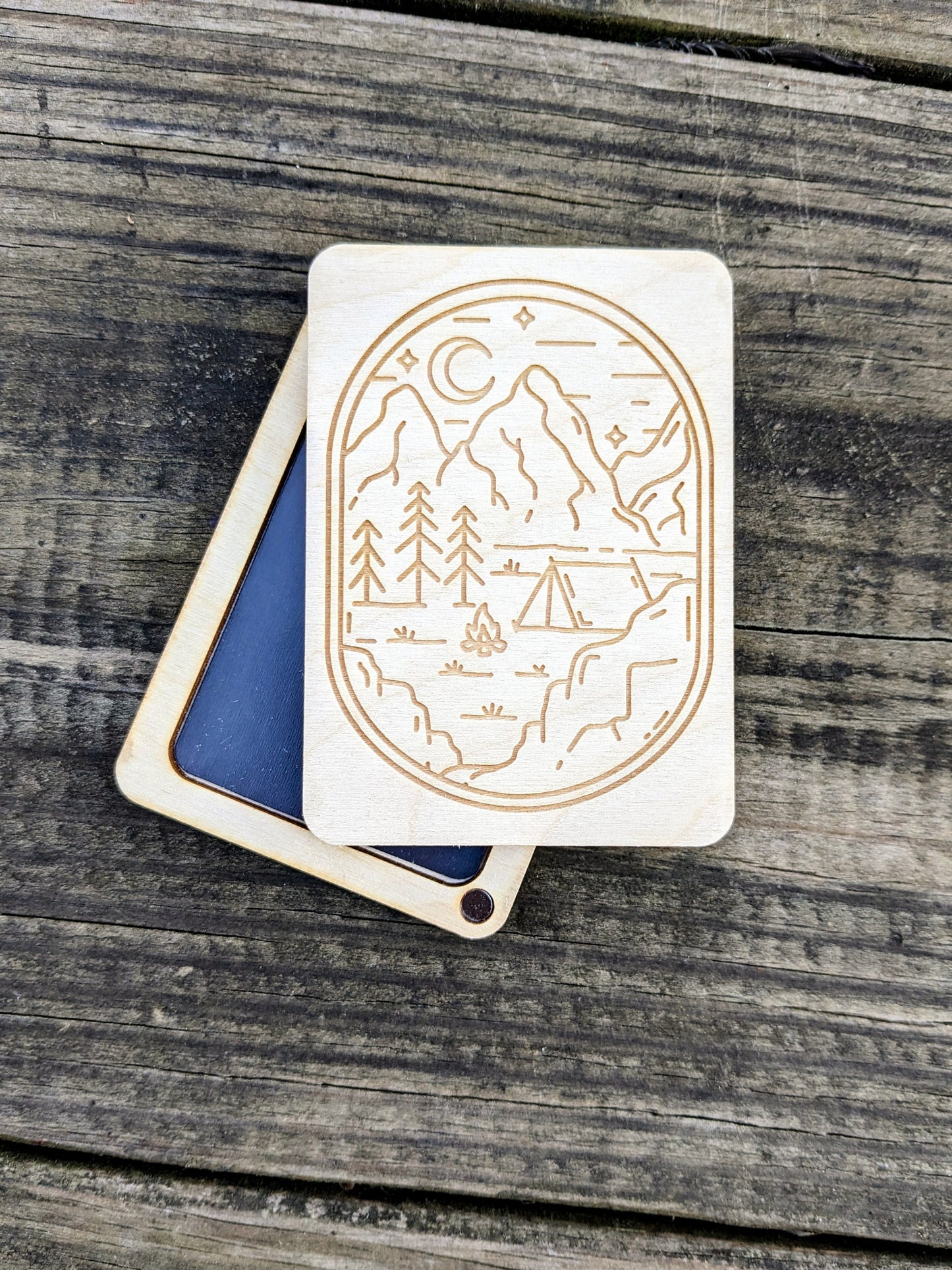 Wooden Needle Case, Laser Engraved Camping Magnetic Needle Holder