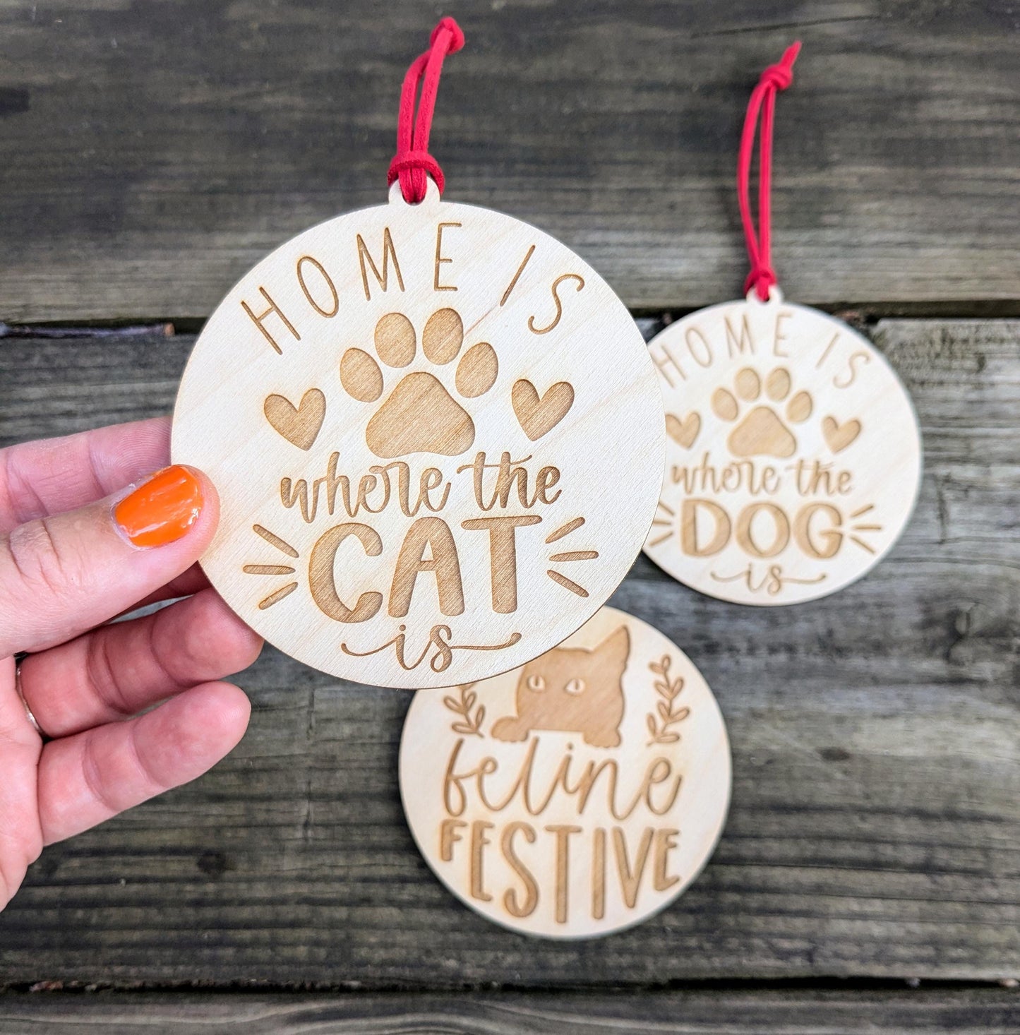 Cute Pet Ornament, Laser Cut and Engraved Tree Ornament for Dog and Cats