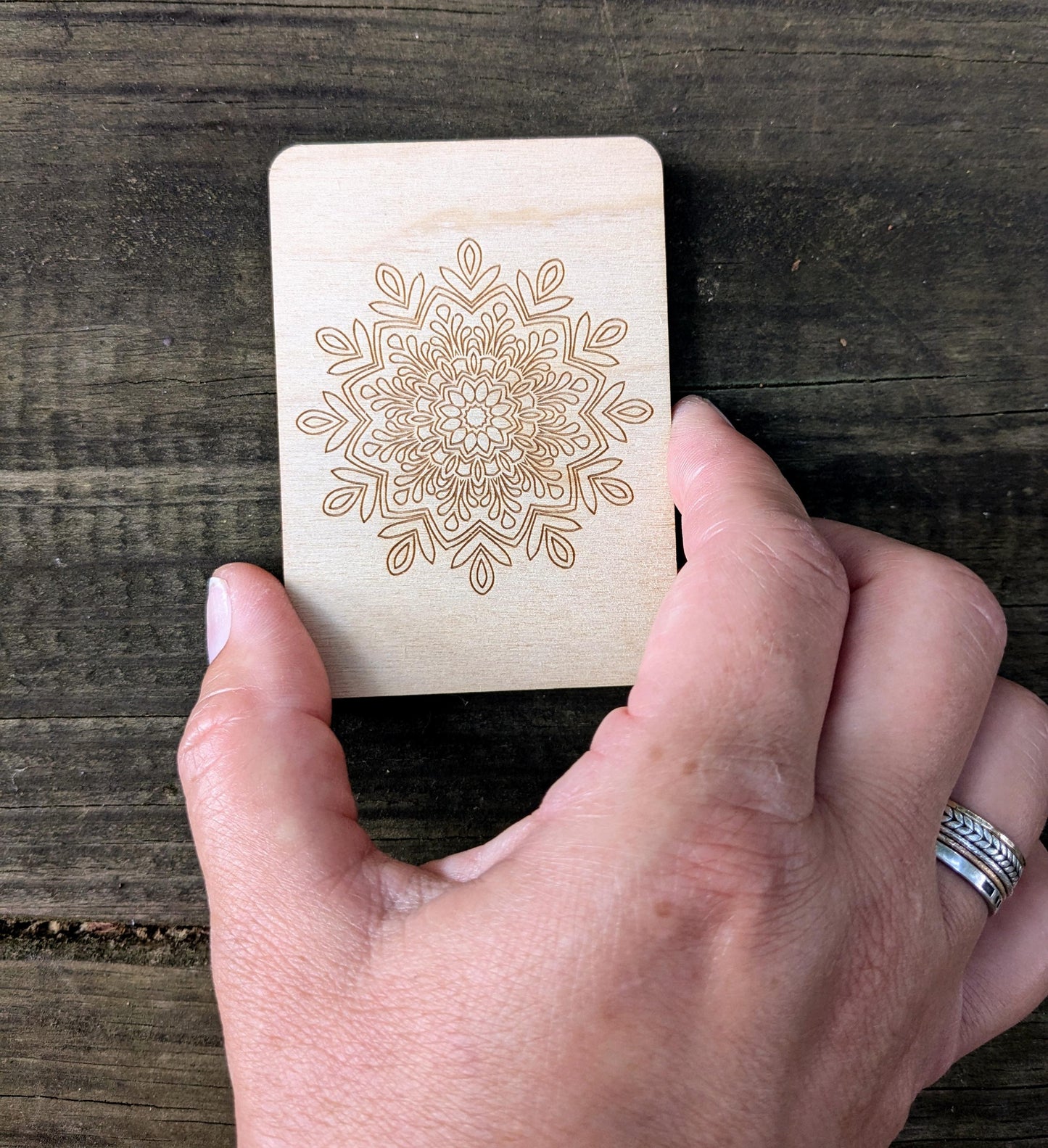 Wooden Needle Case, Laser Engraved Mandala Magnetic Needle Minder